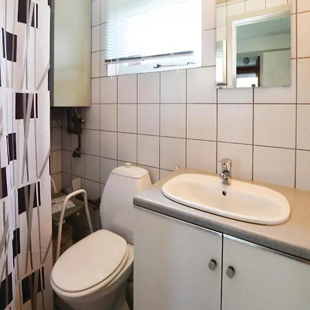 Two-bedroom In Σπίτι διακοπών *